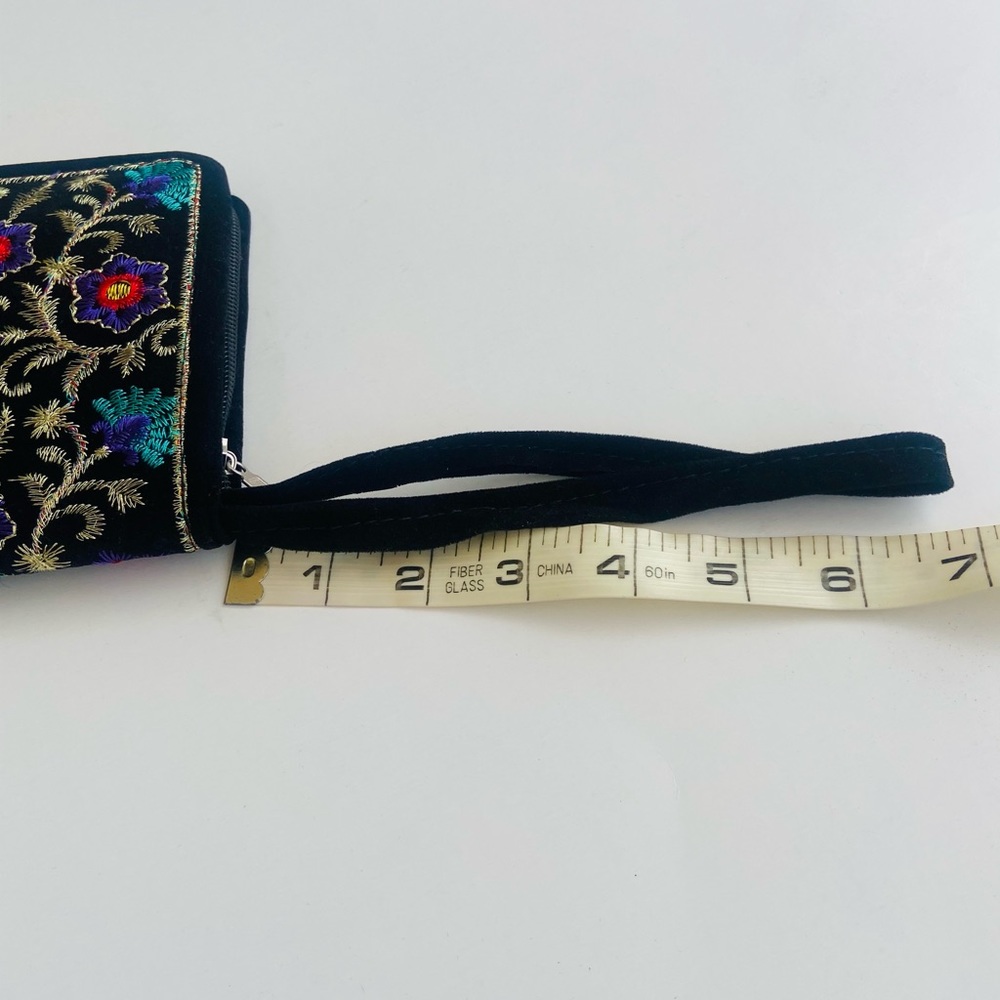 ⭐️ HOST PICK ⭐️ Colorful Handmade Clutch Purse - Picture 6 of 7